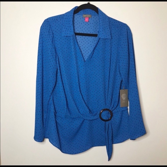 Vince Camuto Long Sleeve Belted Top - Size: S - Picture 15 of 16